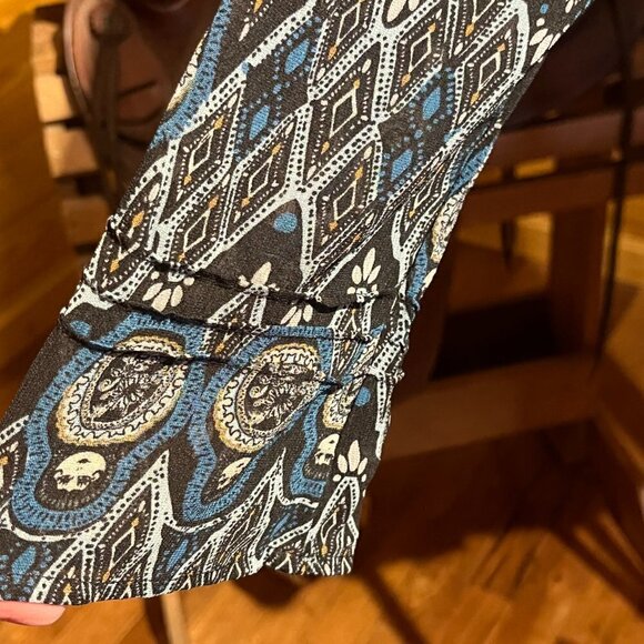 Semi Sheer Blue and Black Long Sleeve V-Neck Career Layer Blouse Top - Picture 7 of 12